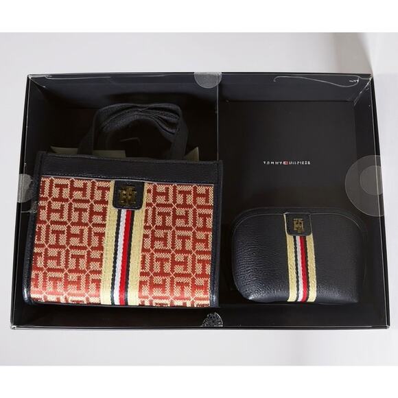 Tommy Hilfiger 2-Piece Tote Bag & Coin Purse Gift Set Navy/Red New in Box - Picture 1 of 11